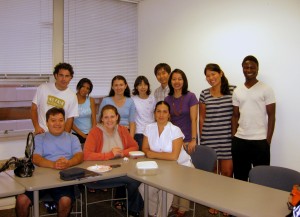 img_0849 Back : Jorge, Monica, Kathrine, Kyoko, Ryu, Tia, Ana, Joseph. Front : Mario, Kelly (teacher) & Morayma